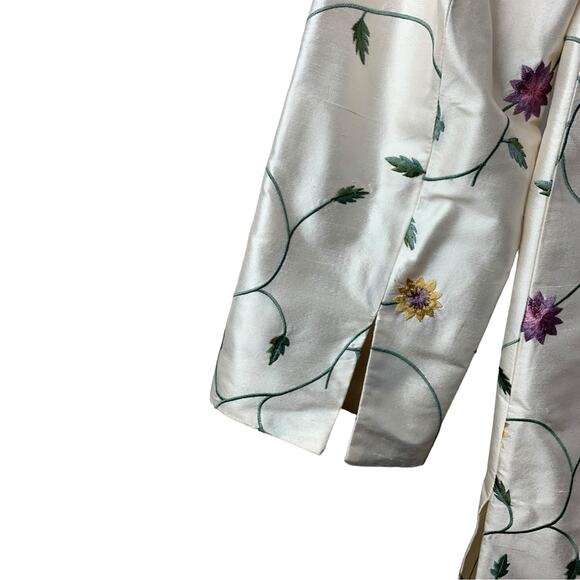 Austin Reed Coat Womens 12 White Embroidered Floral 100% Silk Long Jacket - Picture 5 of 10